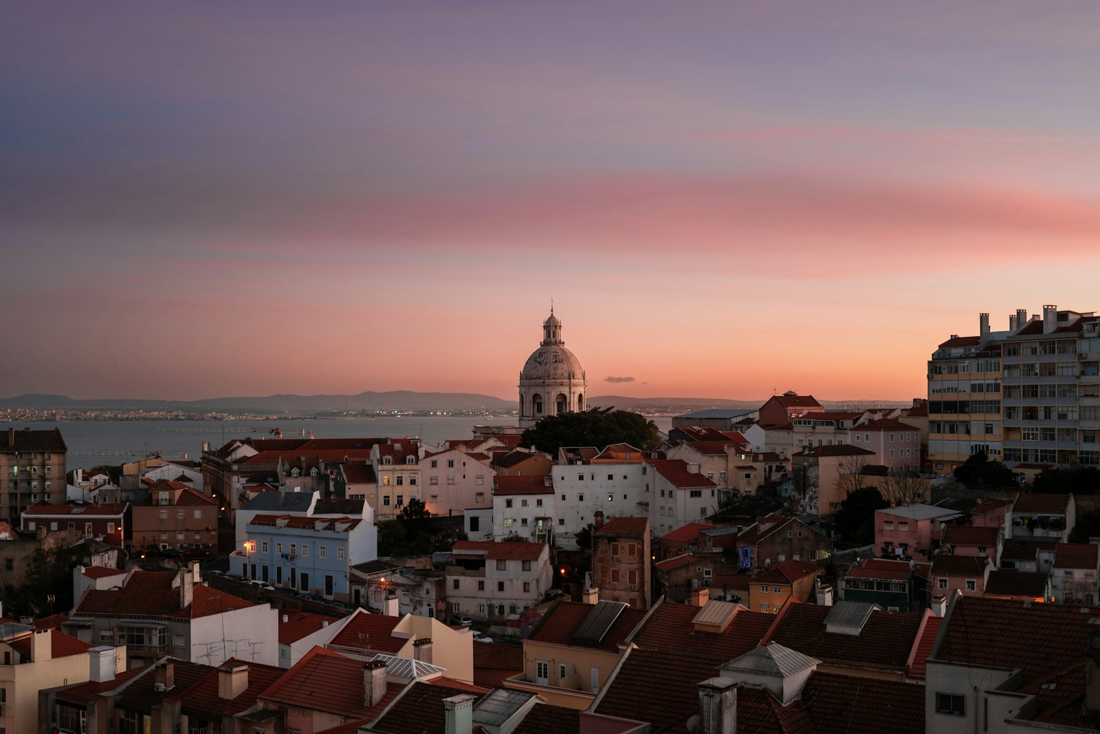 Lisbon Alfama Guest Room